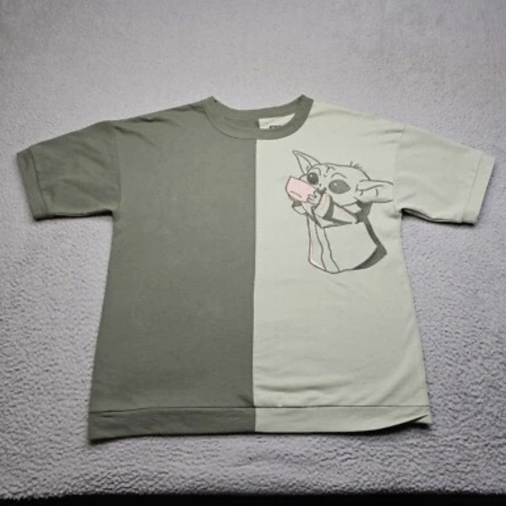 Two-Tone Graphic Short Sleeve Tee And Pants